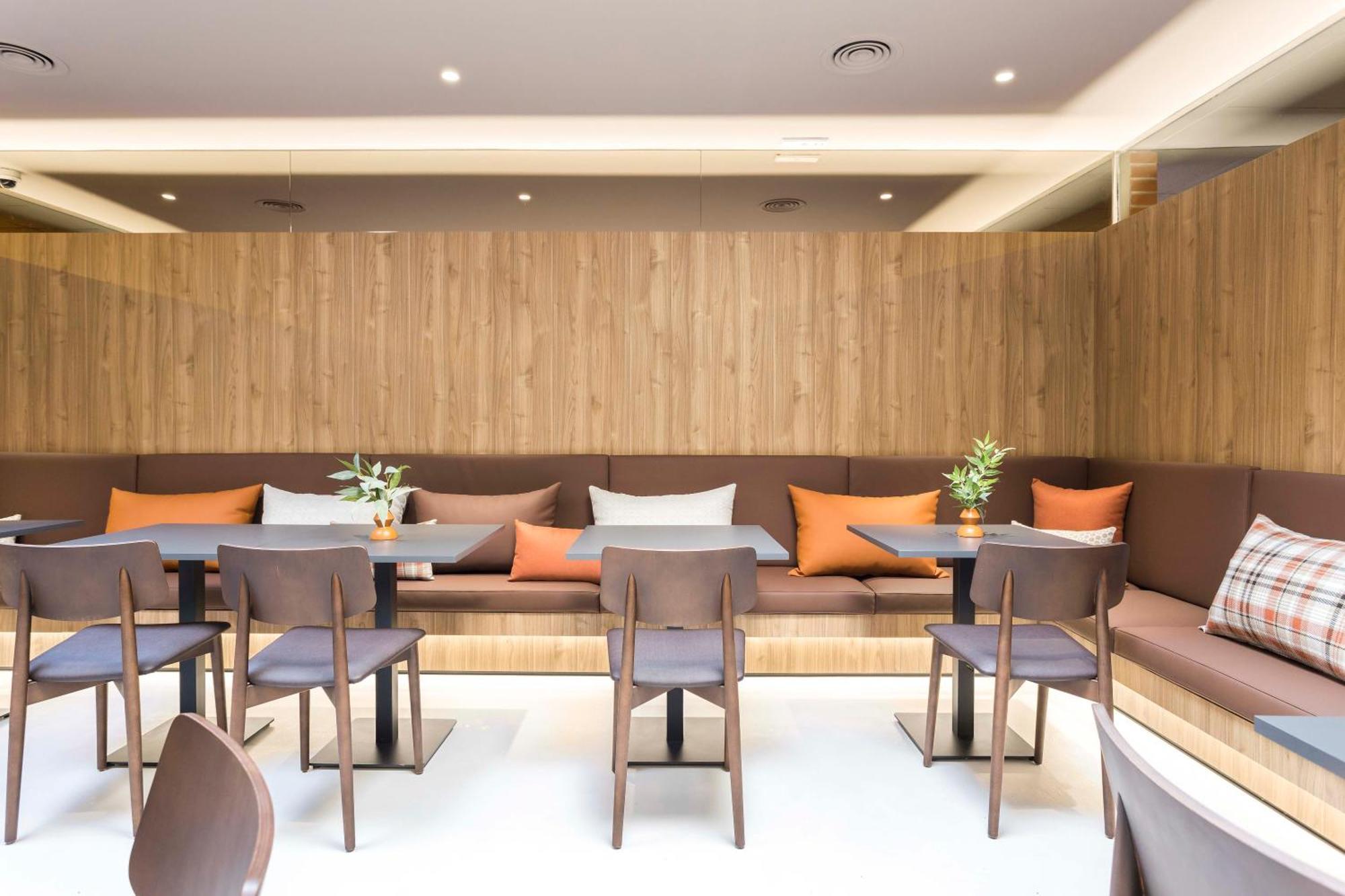 Hotel Terrassa Confort Extérieur photo