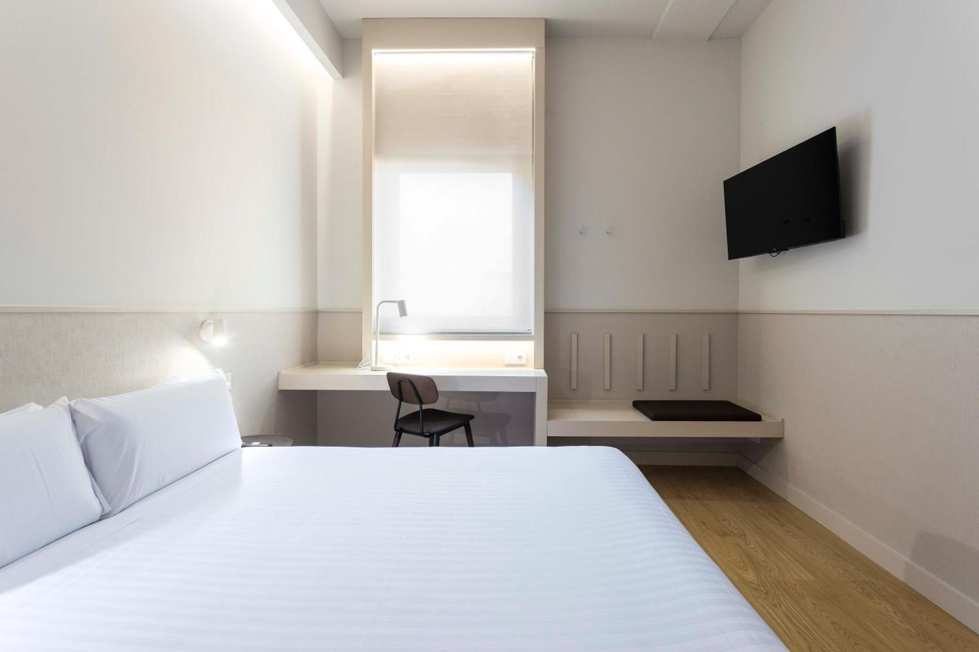 Hotel Terrassa Confort Extérieur photo